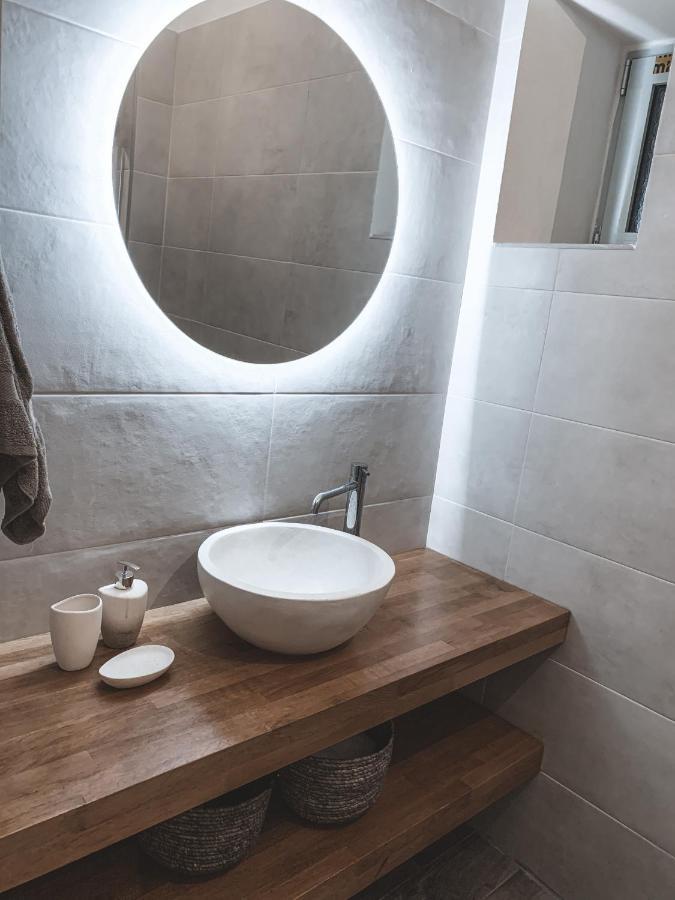 Mangata Suites Homes With Private Pools Spartokhorion Екстер'єр фото